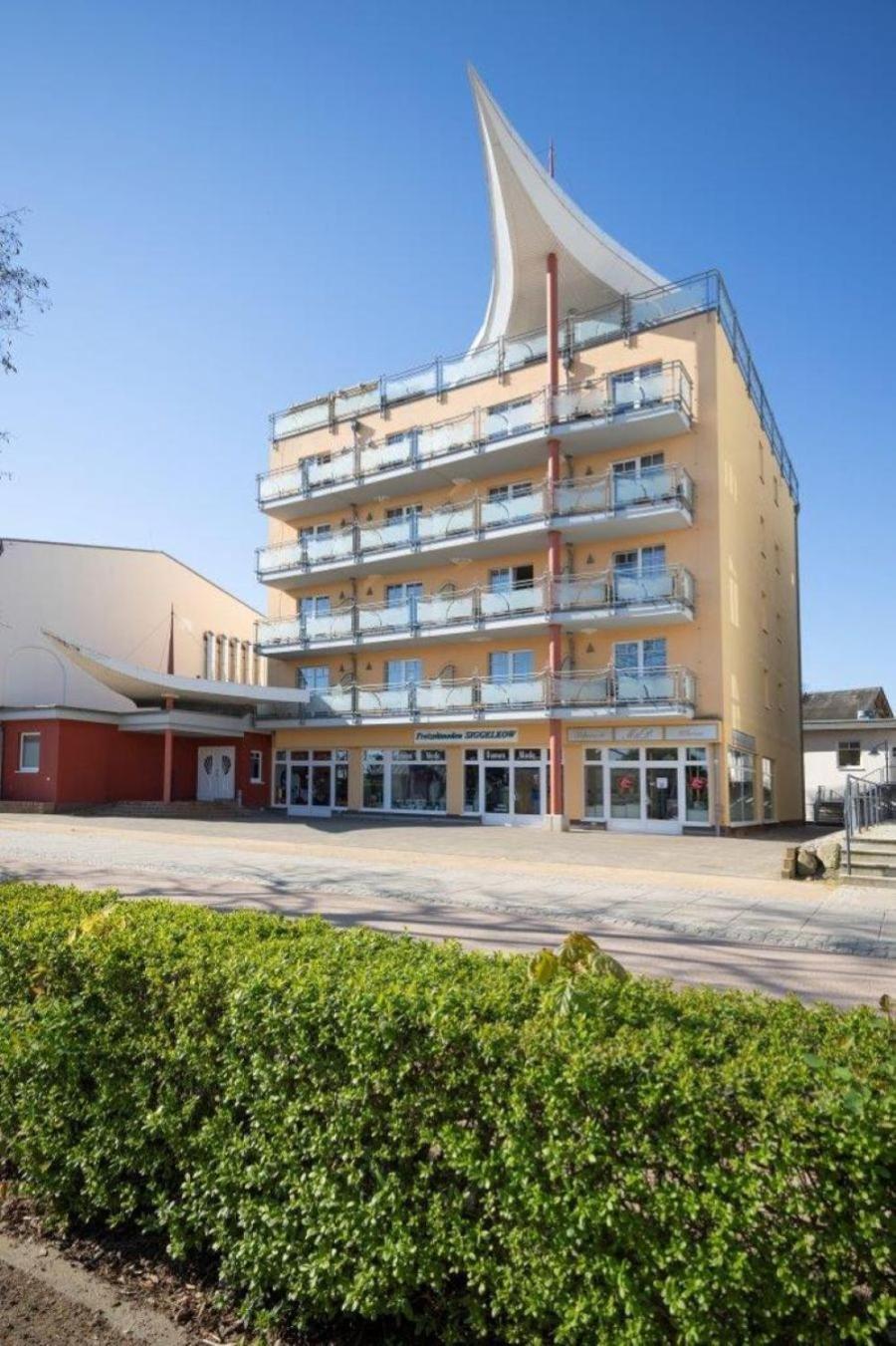 Strandhotel Prinz Von Preussen Zinnowitz Exterior photo